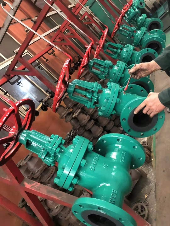 �c���´��ڴ��_��D