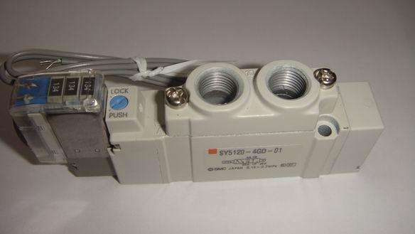 �c���´��ڴ��_��D